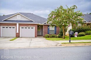 5600 Hampton Hill Cir