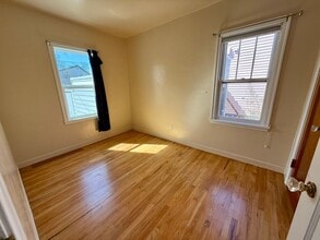 221 North Ave E in Missoula, MT - Building Photo - Building Photo