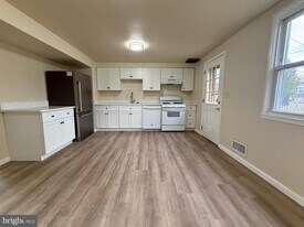 2008 Ewald Ave in Dundalk, MD - Building Photo