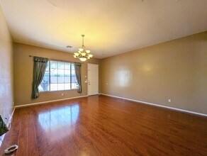 3310 W Latona Rd in Phoenix, AZ - Building Photo - Building Photo