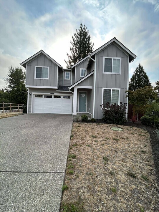 6654 Percy Ln SE in Tumwater, WA - Building Photo