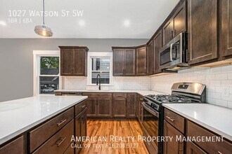 1027 Watson St SW in Grand Rapids, MI - Building Photo - Building Photo