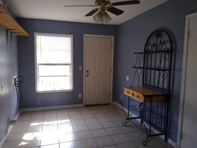 720 W Avenue B in Copperas Cove, TX - Building Photo - Building Photo