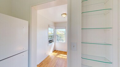 1315 Lincoln Ave in San Rafael, CA - Building Photo - Building Photo
