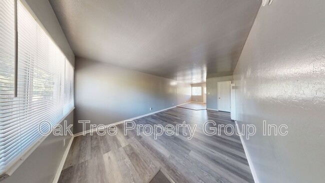 property at 2429-2429 Humboldt Ave