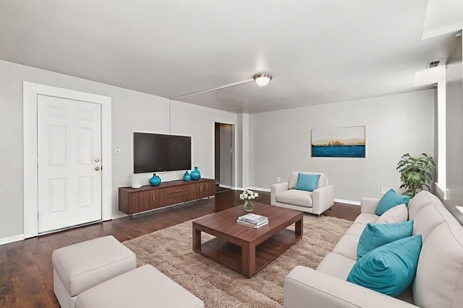 property at 1618 Druid Hill Ave
