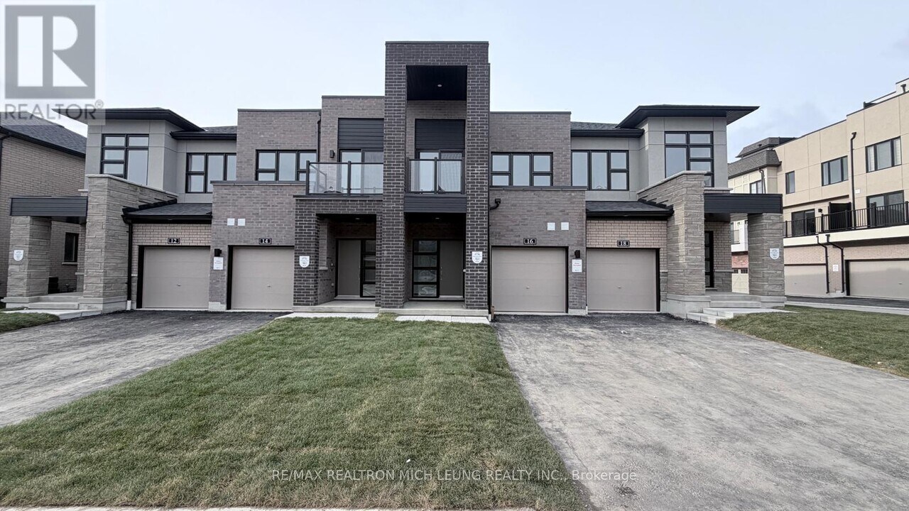 16 Harvey Bunker Cres in Markham, ON - Building Photo