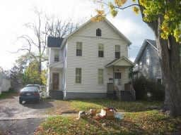 86 Grove St in Geneva, NY - Building Photo