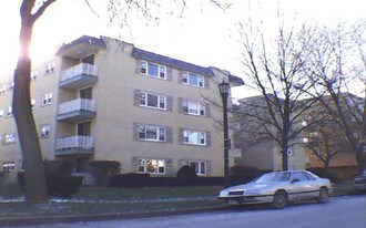 710 Oakton St Apartments