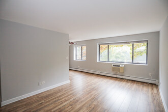 458 W Briar Pl in Chicago, IL - Building Photo - Building Photo
