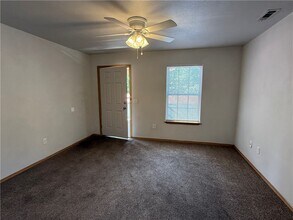 8148 Randall Ln in Decatur, AR - Building Photo - Building Photo