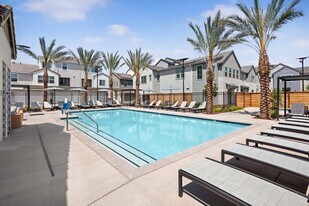 Solstice at Fiddyment Ranch in Roseville, CA - Building Photo