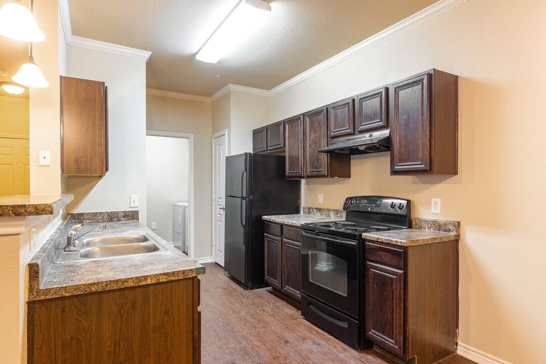 Stonebridge at Ironton in Lubbock, TX - Building Photo