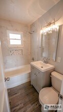 4806 Muir Ave in San Diego, CA - Building Photo - Building Photo