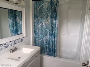 10897 Goodwin St in Bonita Springs, FL - Building Photo - Building Photo