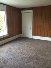 219 Jackson St in Waterloo, IA - Building Photo - Building Photo