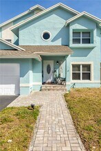 9621 SW 11th St in Pembroke Pines, FL - Building Photo - Building Photo