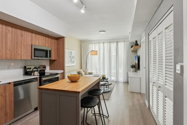 Resia North City in Fort Worth, TX - Building Photo - Building Photo