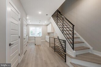 2530 N Howard St in Philadelphia, PA - Building Photo - Building Photo