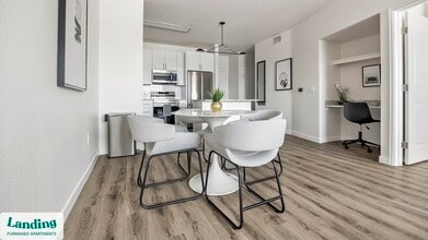 7166 W Custer Ave, Unit C-318 in Lakewood, CO - Foto de edificio - Building Photo