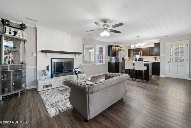 307 Forest Grove Ave in Jacksonville, NC - Building Photo - Building Photo