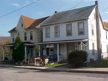 38-44 Feeder Ave in Lewistown, PA - Building Photo