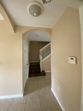 3102 NW 24th Way in Oakland Park, FL - Building Photo - Building Photo