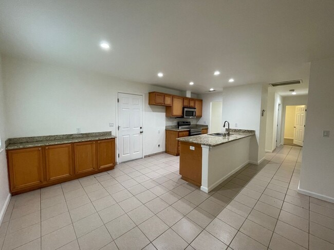 3652 Scorpio Dr in Sacramento, CA - Building Photo - Building Photo