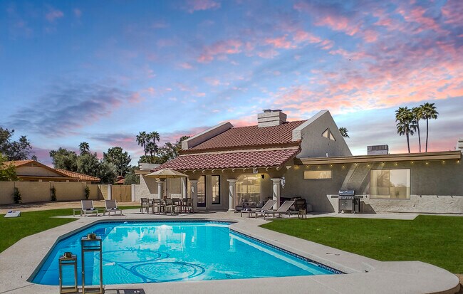 property at 11201 N 45th Way