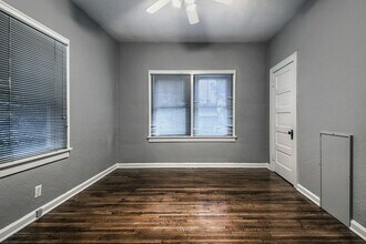 2091 Summit St in Columbus, OH - Building Photo - Building Photo