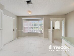 7419 Valley Ct in New Port Richey, FL - Building Photo - Building Photo