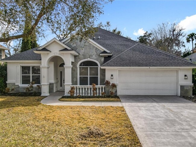 property at 6 Lionshead Dr