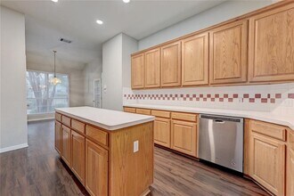 8516 Dunsmere Dr in Austin, TX - Building Photo - Building Photo