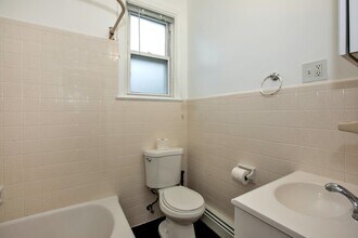 3361 John F. Kennedy Blvd in Jersey City, NJ - Building Photo - Building Photo