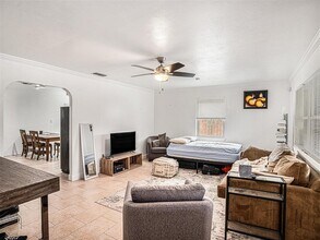 1106 W Hiawatha St in Tampa, FL - Building Photo - Building Photo