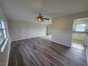 1507 Medford Pl in Lehigh Acres, FL - Building Photo - Building Photo