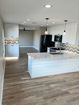 1615 W Taro Ln in Phoenix, AZ - Building Photo