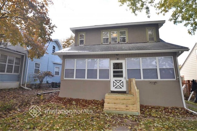 property at 745 Oakdale Ave