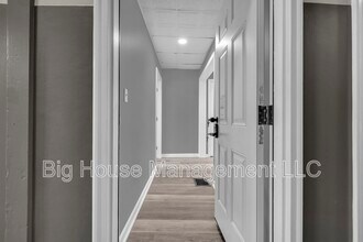 1725 Hollins St in Baltimore, MD - Foto de edificio - Building Photo