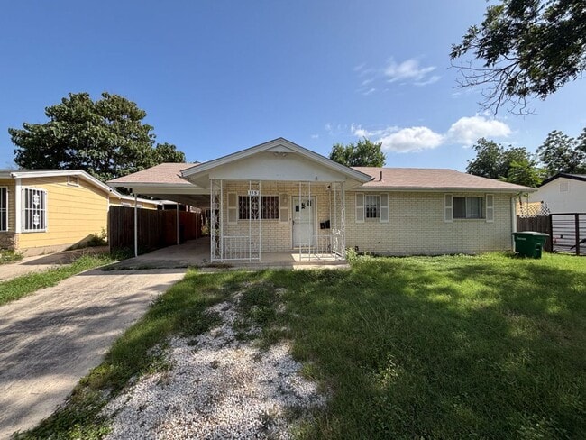 property at 115 Mc Dougal Ave