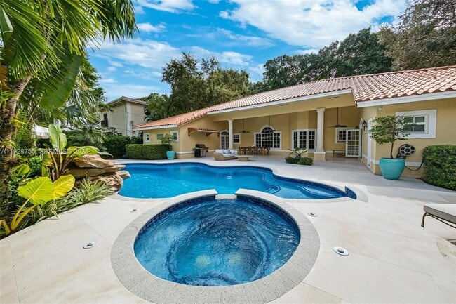 property at 1033 Almeria Ave