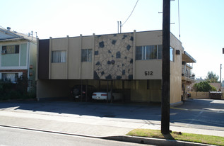 512 E Maple St Apartments