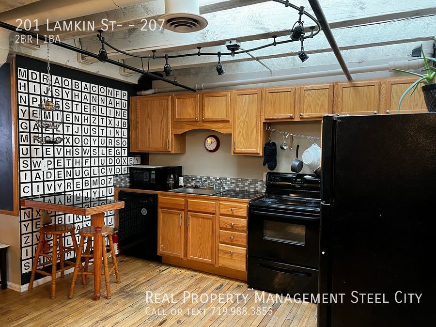 201 Lamkin St in Pueblo, CO - Building Photo