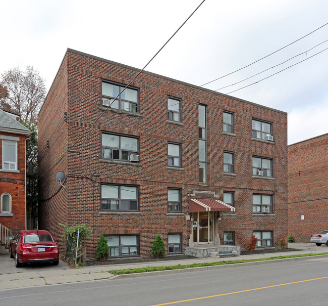 74 Stinson St in Hamilton, ON - Building Photo - Primary Photo