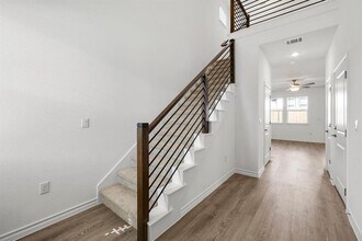 5304 Jason Dr in Austin, TX - Foto de edificio - Building Photo