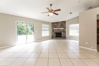 1552 Shearwater Dr in Jacksonville, FL - Building Photo - Building Photo