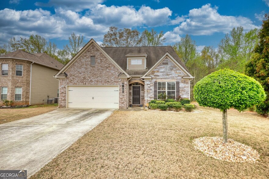 164 Madison Grace Ave in Mcdonough, GA - Foto de edificio