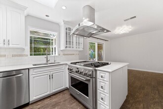 1565 Silacci Dr in Campbell, CA - Building Photo - Building Photo