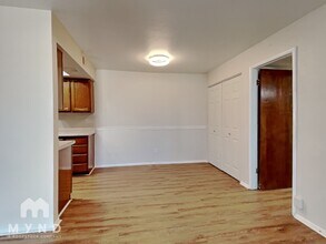 16635 N Cave Creek Rd in Phoenix, AZ - Building Photo - Building Photo