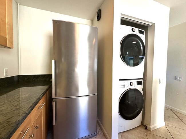 10564 Greenford Dr in San Diego, CA - Building Photo - Building Photo